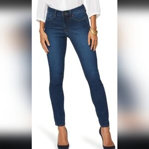 NWT Nine Planet Dark Wash Skinny Jeans Size 11 Juniors
